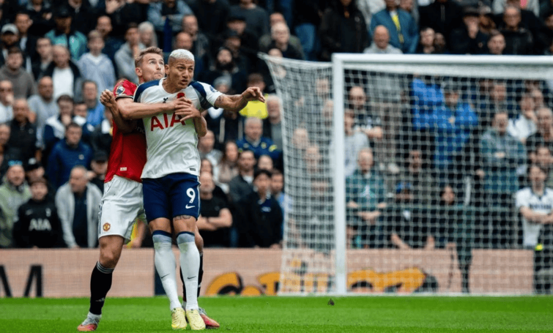 开云体育平台 -意甲赛程吃紧；曼联赛后队长鼓劲；态度坚定；身体对抗强度拉满(cs比赛视频高清十大经典)