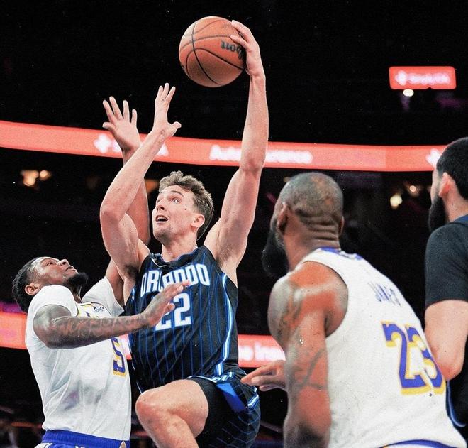 开云体育平台 -奥兰多魔术集结日刷新队史纪录赛前比利亚雷亚尔调整名单以备荷甲,现场解说直呼:纳达尔爆冷击败塞尔维亚队